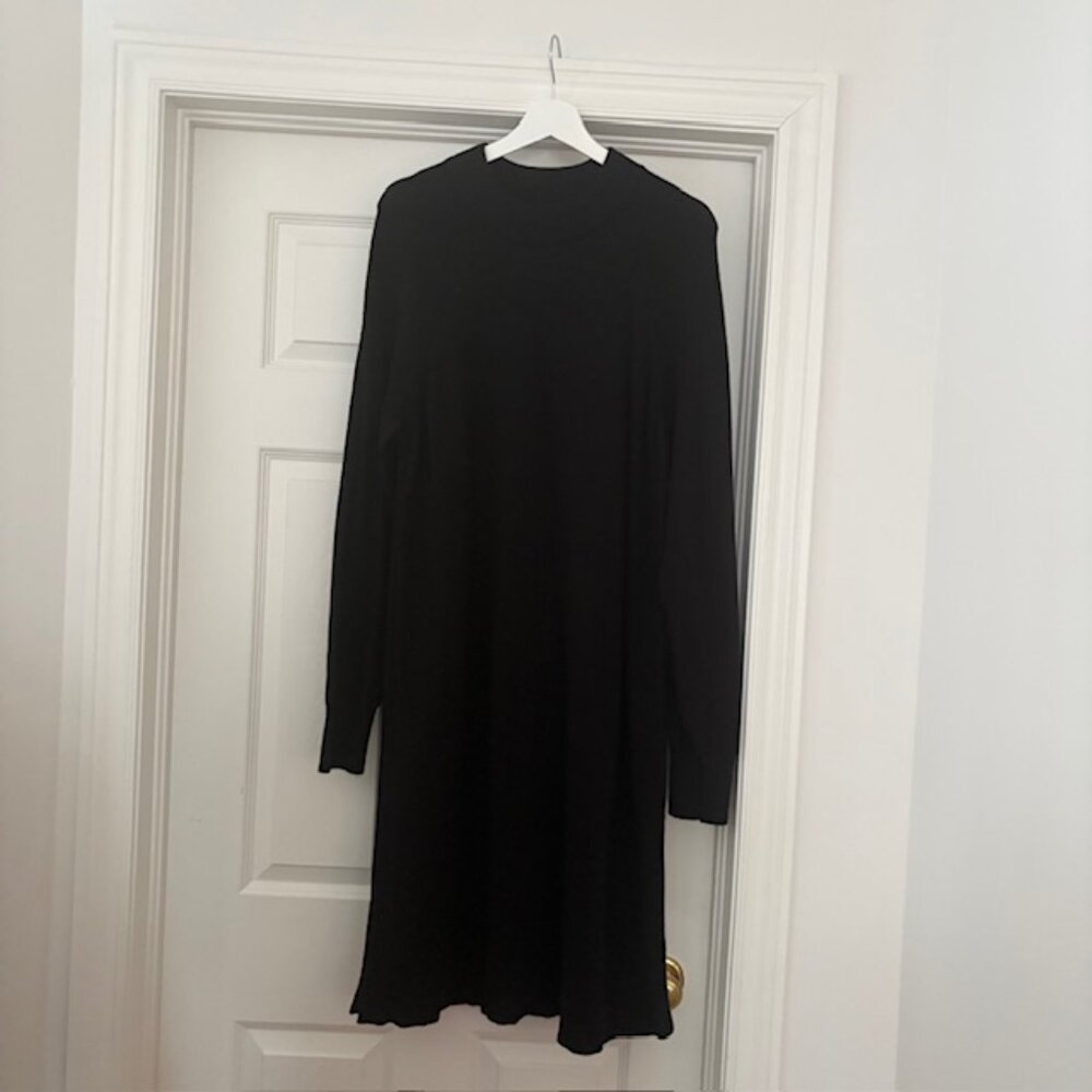 Roots Black Long Sleeve Dress